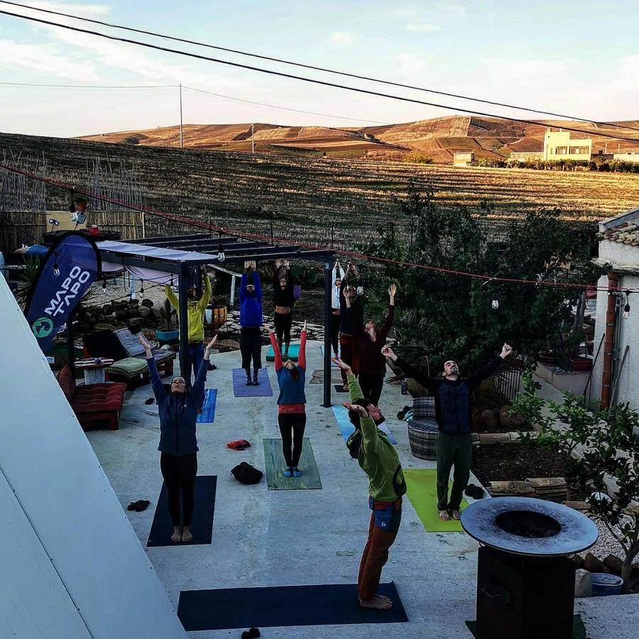 B&B Polvere Di Stelle Ummari Exteriör bild